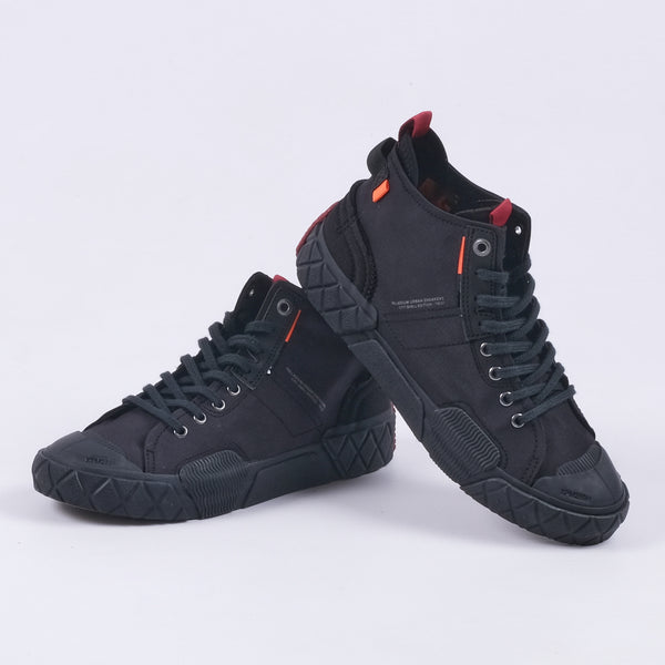 Ace City Shell Chukka Sneakers (Black)