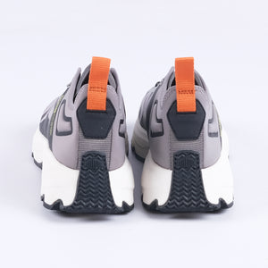 Thunder Escape Sneakers (Grey Sparky)