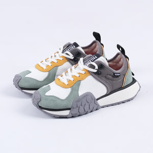 Troop Runner Sneakers (Star White/Frost Matcha)