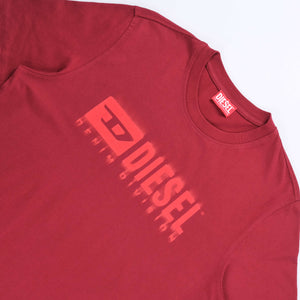 T-Adjust-Q7 T-Shirt (Red)